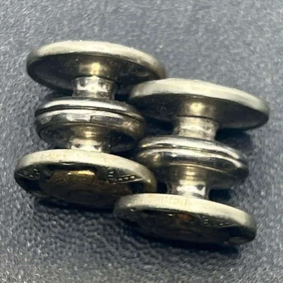 Kum-A-Part pat pending men’s cuff button snap cufflinks gold & silver tone